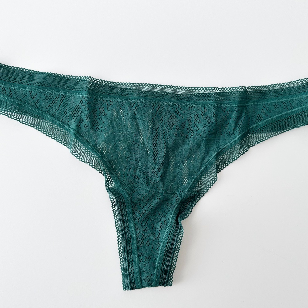 Soma Thong Panty With Stretch Lace in Dark Forest size M